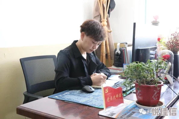 第五人格氛围测试激活码炒至三百元高价，玩家纠结：是抢购还是静待公测？