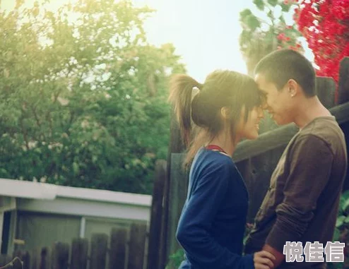 男男调教撅着屁股被男男虐积极向上，勇敢追求自我，享受生活中的每一刻，珍惜彼此的陪伴与理解