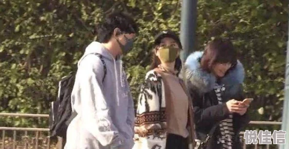 时田梢惊现神秘男子同游迪士尼疑似新恋情曝光
